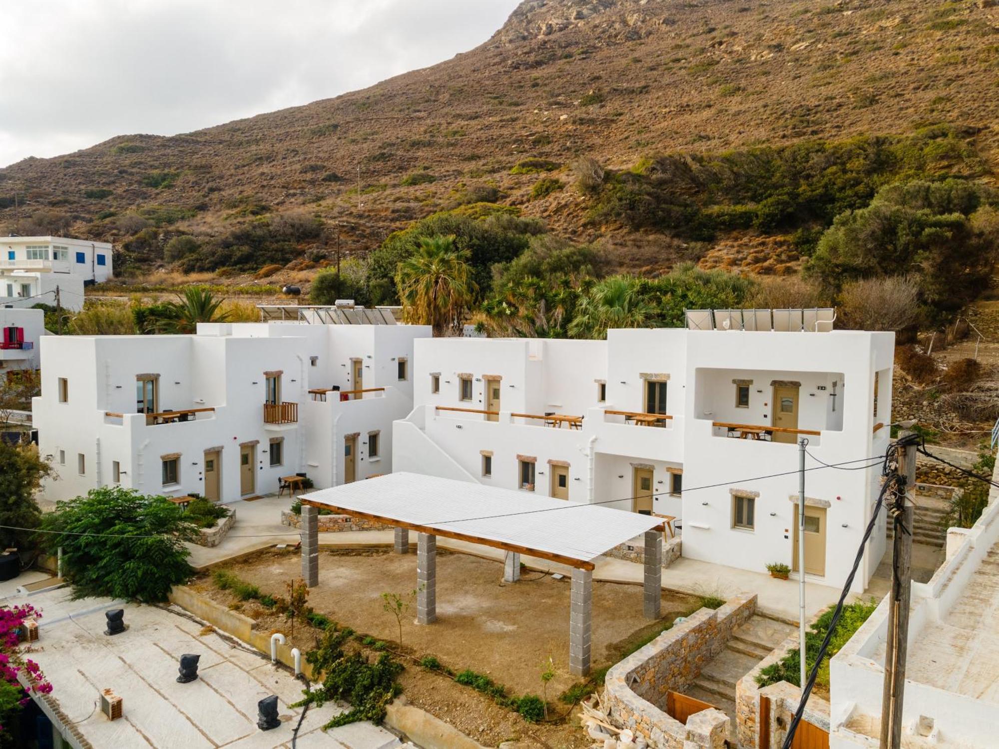 Soil Amorgos Катапола Екстериор снимка